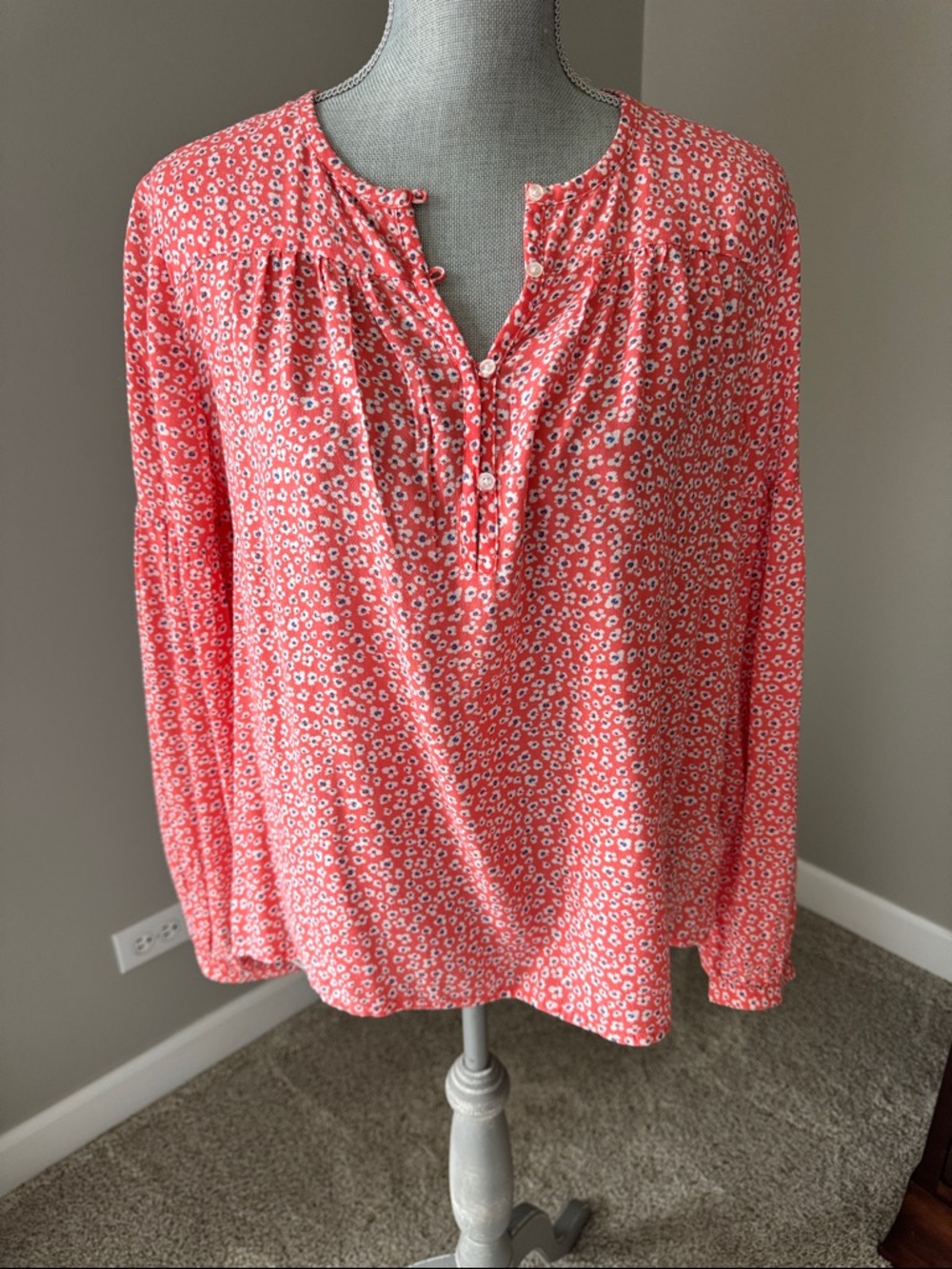GAP Coral Floral Henley Blouse